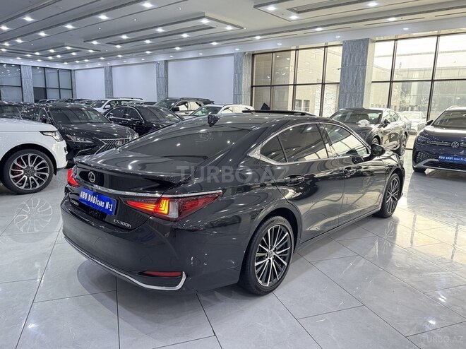 Lexus ES 300h 2023, 53,700 km - 2.5 l - Bakı