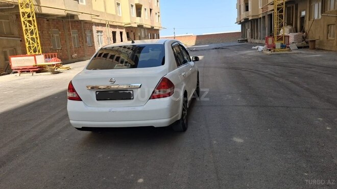 Nissan Tiida 2009, 265,143 km - 1.6 л - Bakı