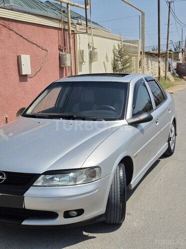 Opel Vectra 2000, 270,000 km - 2.0 l - Bakı