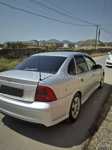 Opel Vectra 2000, 270,000 km - 2.0 l - Bakı