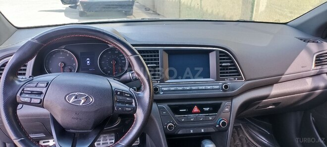 Hyundai Elantra 2016, 165,762 km - 1.6 l - Bakı