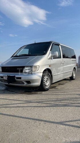 Mercedes Vito 112 2000, 600,000 km - 2.2 л - Qazax