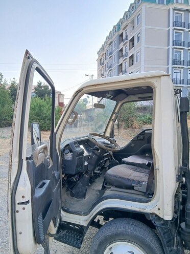 JAC  2009, 200,000 km - 3.0 l - Qusar