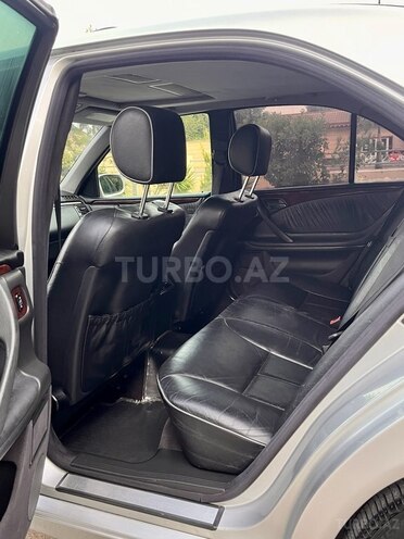 Mercedes E 240 2000, 393,000 km - 2.4 l - İmişli