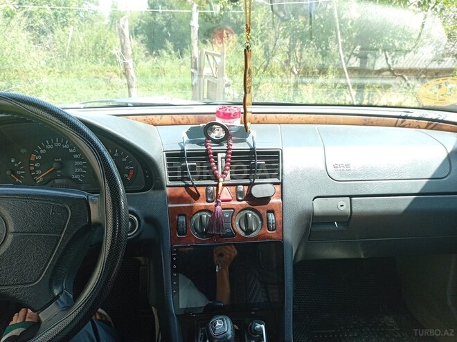 Mercedes C 180 1996, 450,000 km - 1.8 л - Gədəbəy