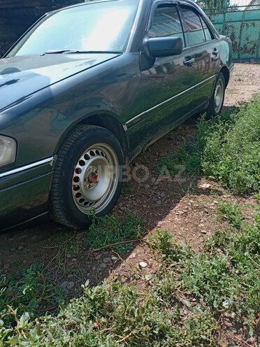 Mercedes C 180 1996, 450,000 km - 1.8 л - Gədəbəy