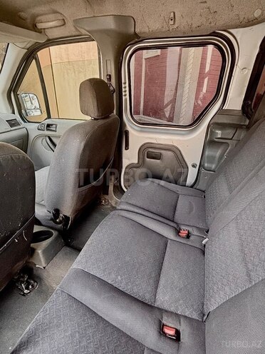 Ford Tourneo Connect 2004, 542,000 km - 1.8 l - Gəncə