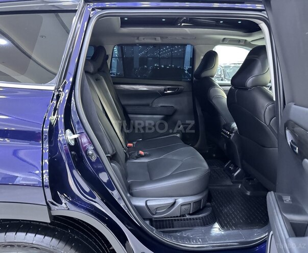 Toyota Highlander 2024, 7,400 km - 2.5 л - Bakı