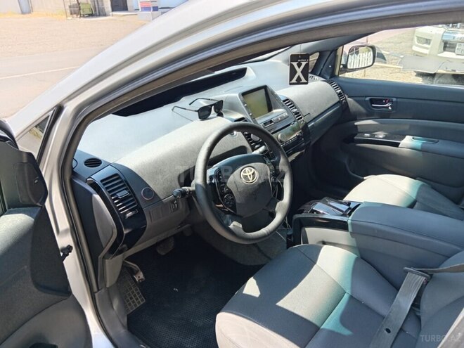 Toyota Prius 2009, 300,000 km - 1.5 л - Lənkəran