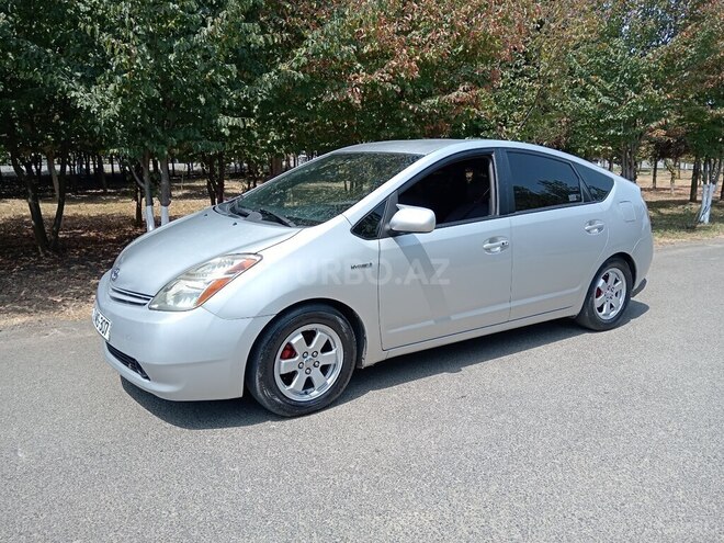 Toyota Prius 2009, 300,000 km - 1.5 л - Lənkəran