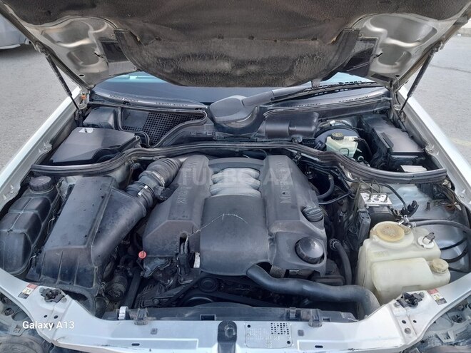 Mercedes E 240 1999, 357,600 km - 2.4 l - Bakı