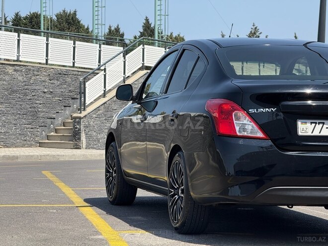 Nissan Sunny 2018, 135,000 km - 1.5 l - Bakı