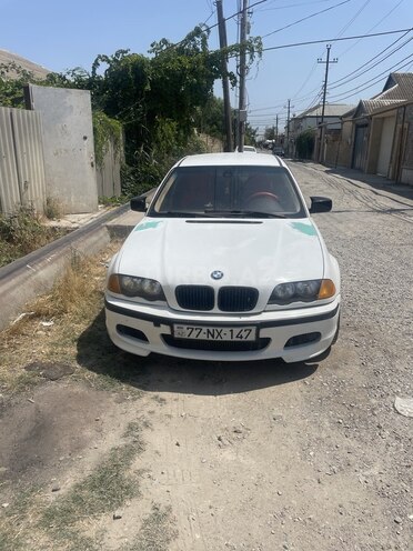 BMW 318 2001, 328,423 km - 1.9 l - Bakı