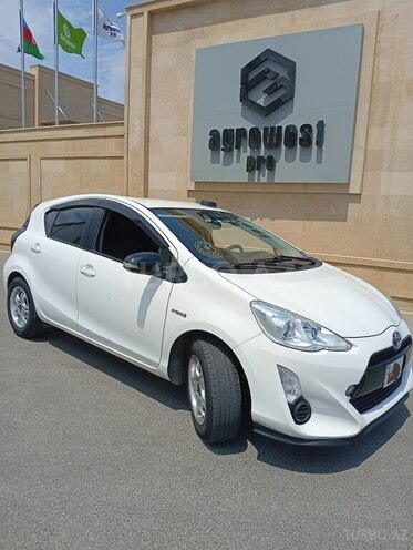 Toyota Aqua 2015, 112,000 km - 1.5 l - Bakı