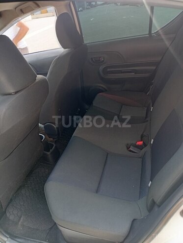 Toyota Aqua 2015, 112,000 km - 1.5 l - Bakı