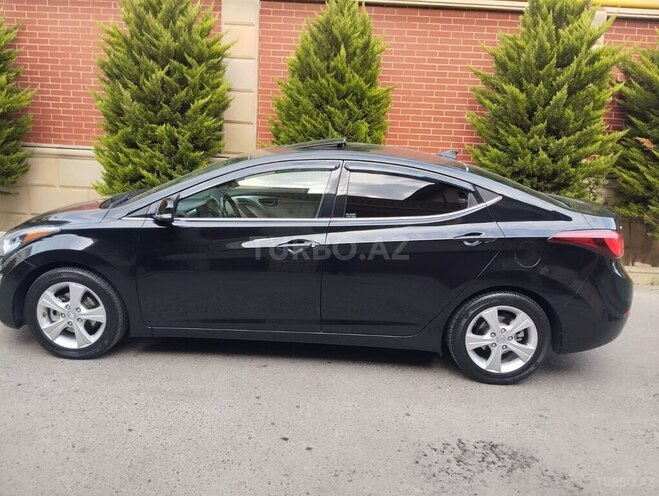 Hyundai Elantra 2015, 91,000 km - 1.8 л - Bakı