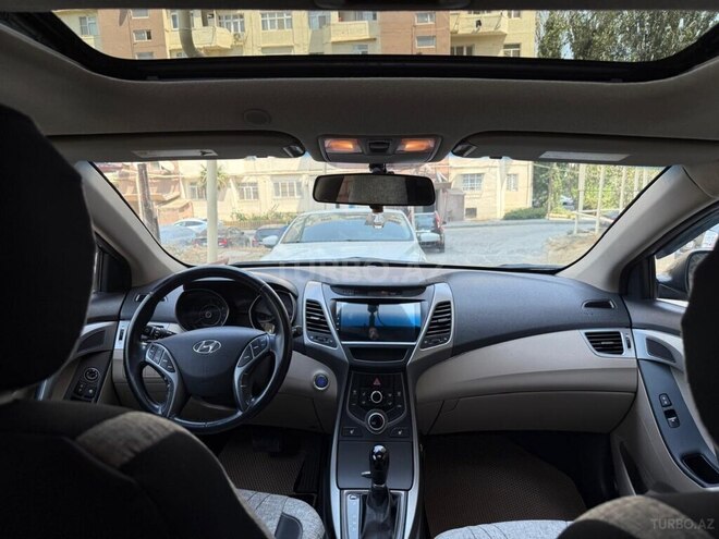 Hyundai Elantra 2015, 91,000 km - 1.8 л - Bakı