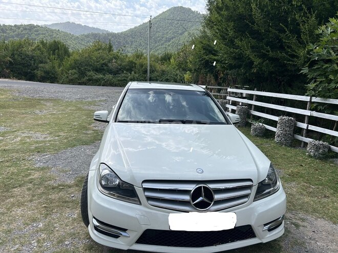 Mercedes C 250 2012, 225,000 km - 1.8 л - Bakı