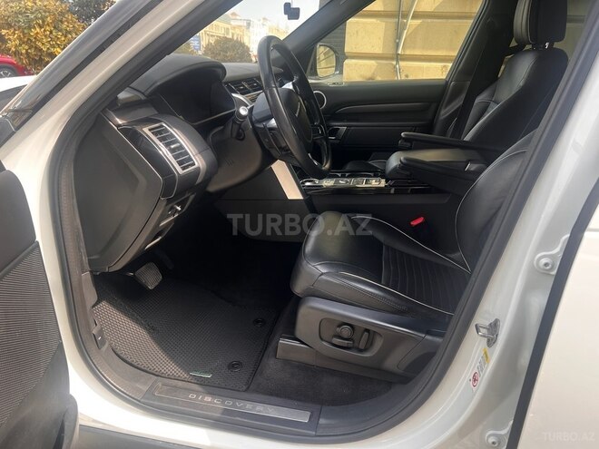 Land Rover Discovery-10