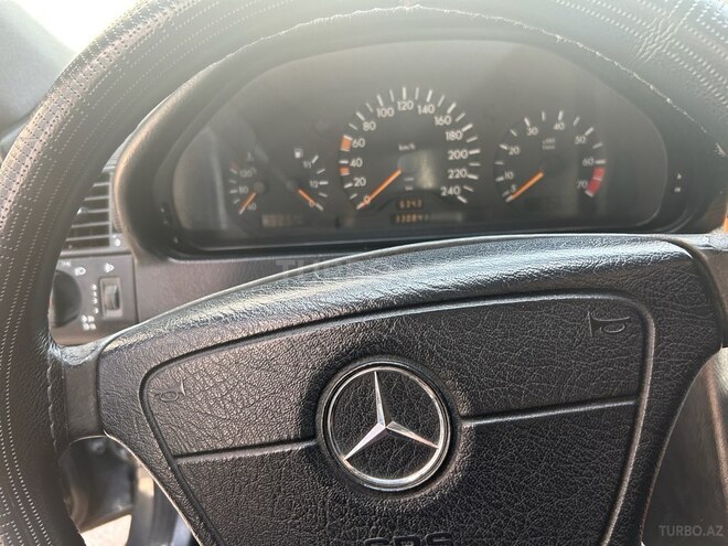 Mercedes C 180 1995, 329,729 km - 1.8 l - Bakı