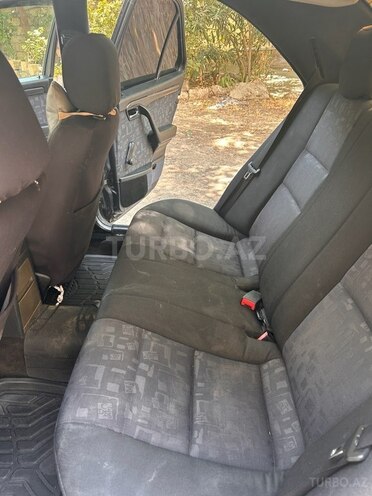 Mercedes C 180 1995, 329,729 km - 1.8 l - Bakı