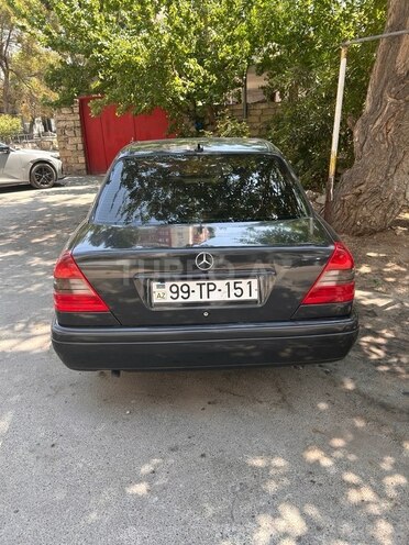Mercedes C 180 1995, 329,729 km - 1.8 l - Bakı