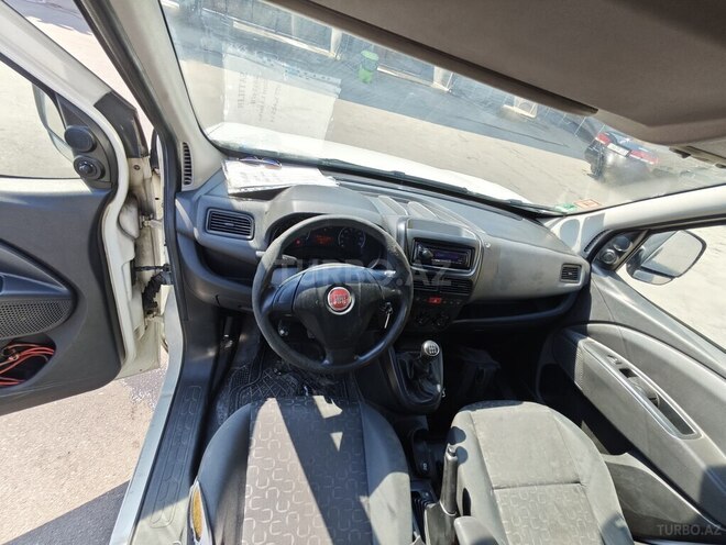 Fiat Doblo 2011, 220,000 km - 1.3 l - Bakı