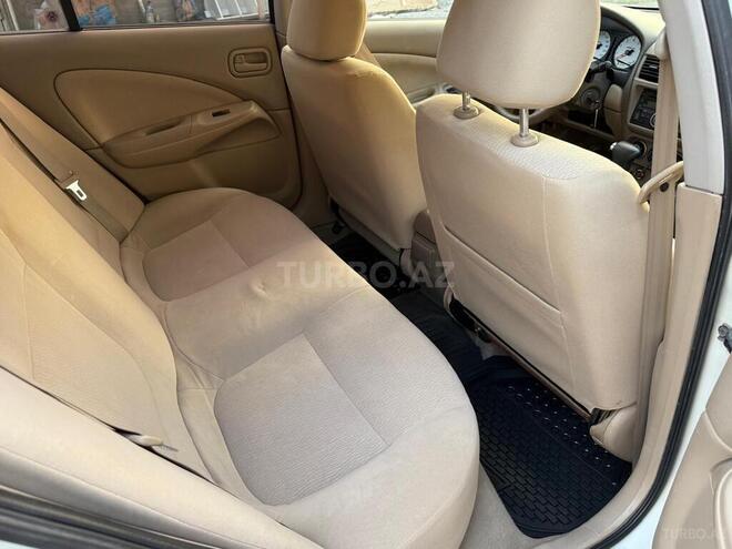 Nissan Sunny 2010, 185,231 km - 1.6 l - Bakı