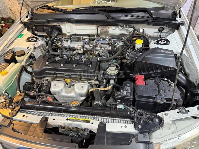 Nissan Sunny 2010, 185,231 km - 1.6 l - Bakı