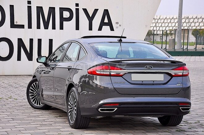 Ford Fusion (North America) 2017, 105,000 km - 2.0 l - Bakı