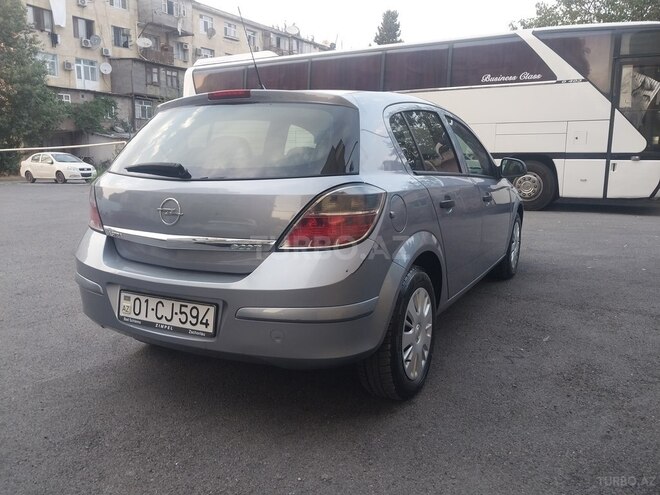 Opel Astra 2009, 156,000 km - 1.4 l - Bakı