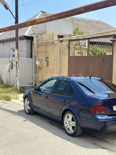 Volkswagen Bora 2000, 421,222 km - 1.9 l - Bakı