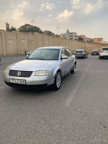 Volkswagen Passat 2001, 207,000 km - 1.8 l - Bakı