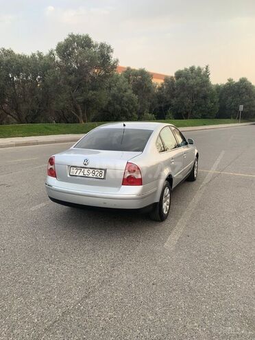 Volkswagen Passat 2001, 207,000 km - 1.8 l - Bakı