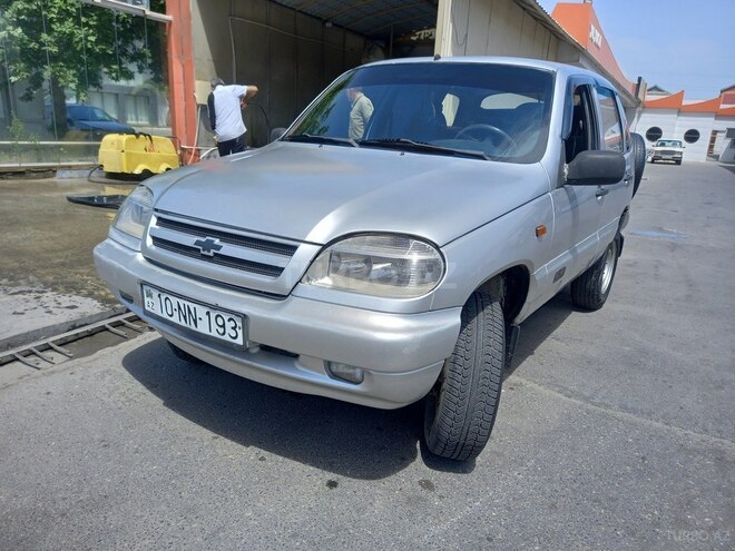 Chevrolet Niva 2005, 300,000 km - 1.7 l - Bakı