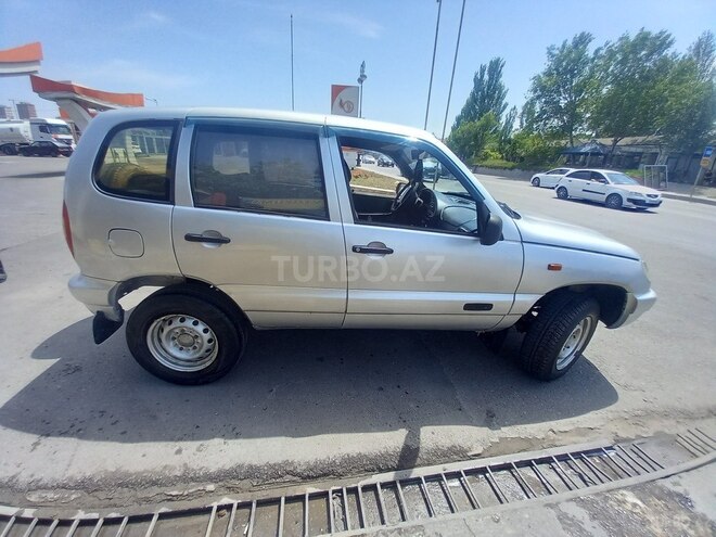 Chevrolet Niva 2005, 300,000 km - 1.7 l - Bakı