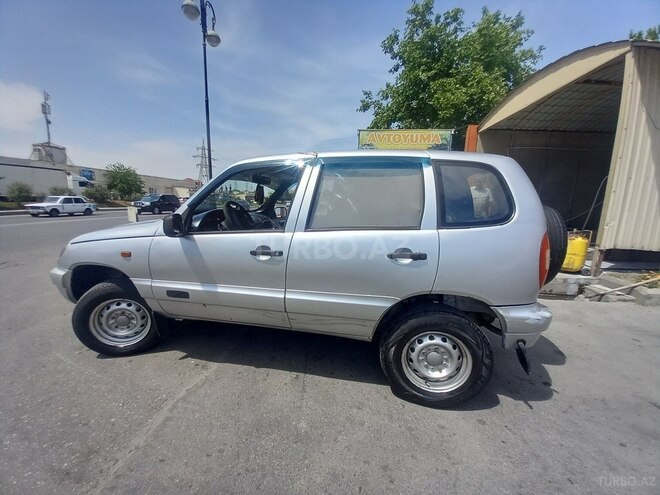 Chevrolet Niva 2005, 300,000 km - 1.7 l - Bakı