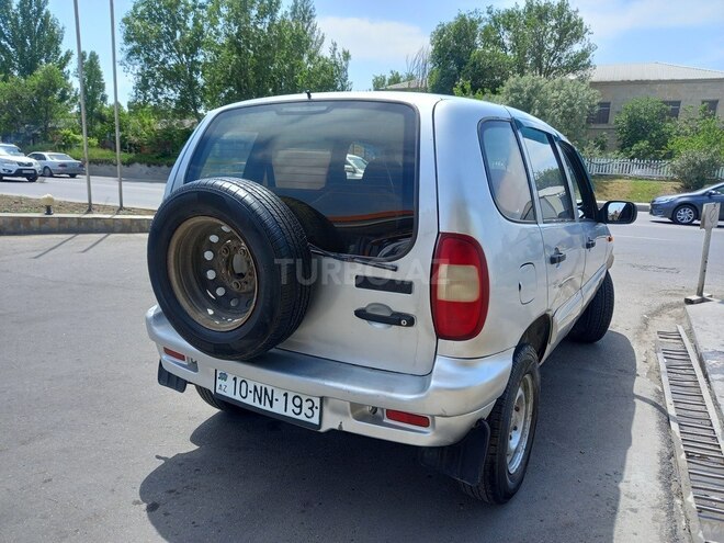 Chevrolet Niva 2005, 300,000 km - 1.7 l - Bakı