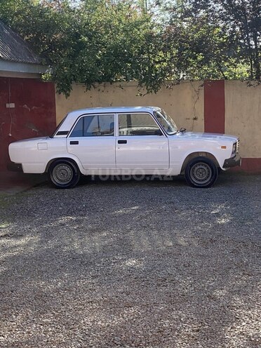LADA (VAZ) 2107 2006, 81,000 km - 1.6 л - Astara