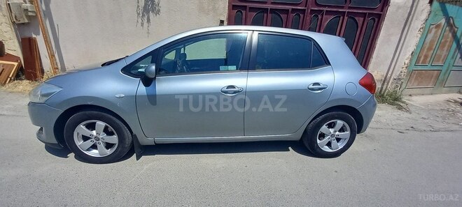 Toyota Auris 2008, 280,000 km - 1.4 l - Bakı