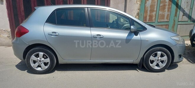 Toyota Auris 2008, 280,000 km - 1.4 l - Bakı