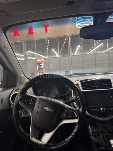 Chevrolet Sonic 2016, 185,000 km - 1.4 л - Bakı