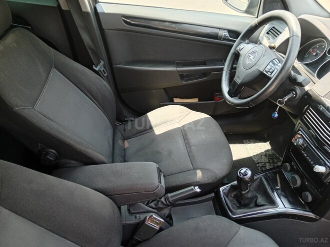 Opel Astra 2007, 348,000 km - 1.3 л - Bakı