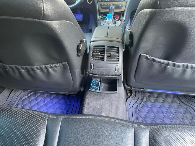 Mercedes E 320 2002, 258,713 km - 3.2 л - Balakən