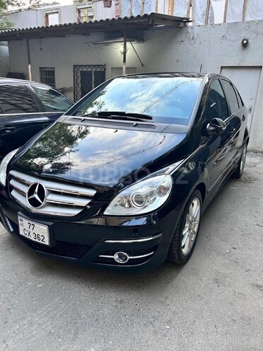 Mercedes B 180 2008, 120,000 km - 1.7 l - Bakı