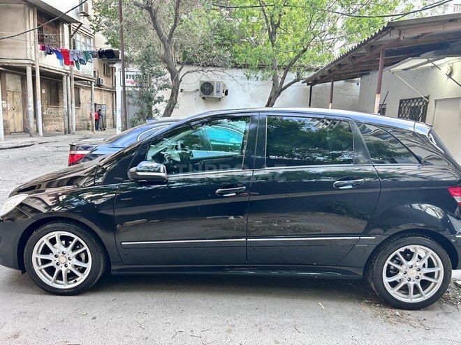 Mercedes B 180 2008, 120,000 km - 1.7 l - Bakı