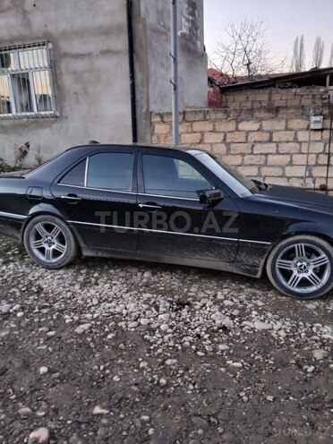 Mercedes C 200 1994, 254,488 km - 2.0 l - Qusar