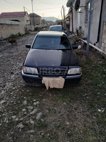 Mercedes C 200 1994, 254,488 km - 2.0 l - Qusar