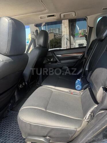 Mitsubishi Pajero 2008, 231,252 km - 3.0 l - Bakı