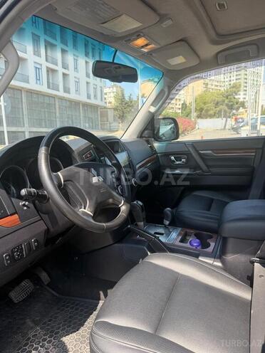 Mitsubishi Pajero 2008, 231,252 km - 3.0 l - Bakı